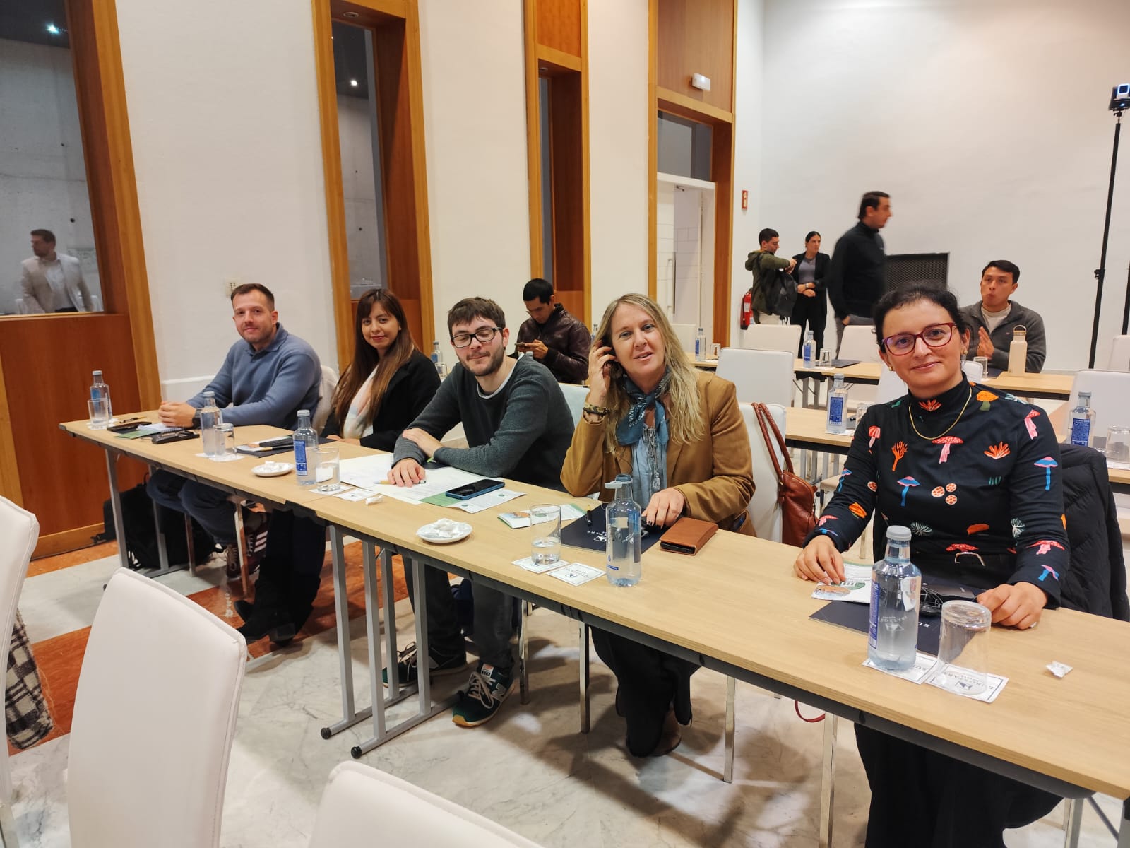Asistencia de nuestros estudiantes al Simposio sobre Justicia Ambiental en ciudades europeas